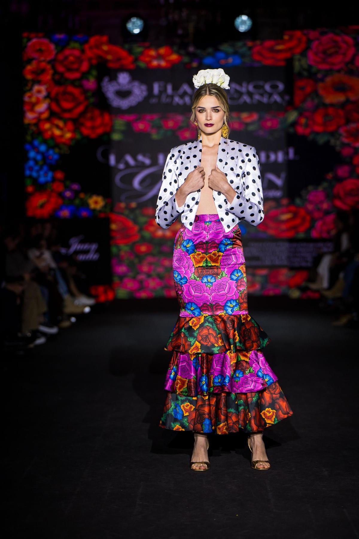 Desfile de Flamenco a la Mexicana.