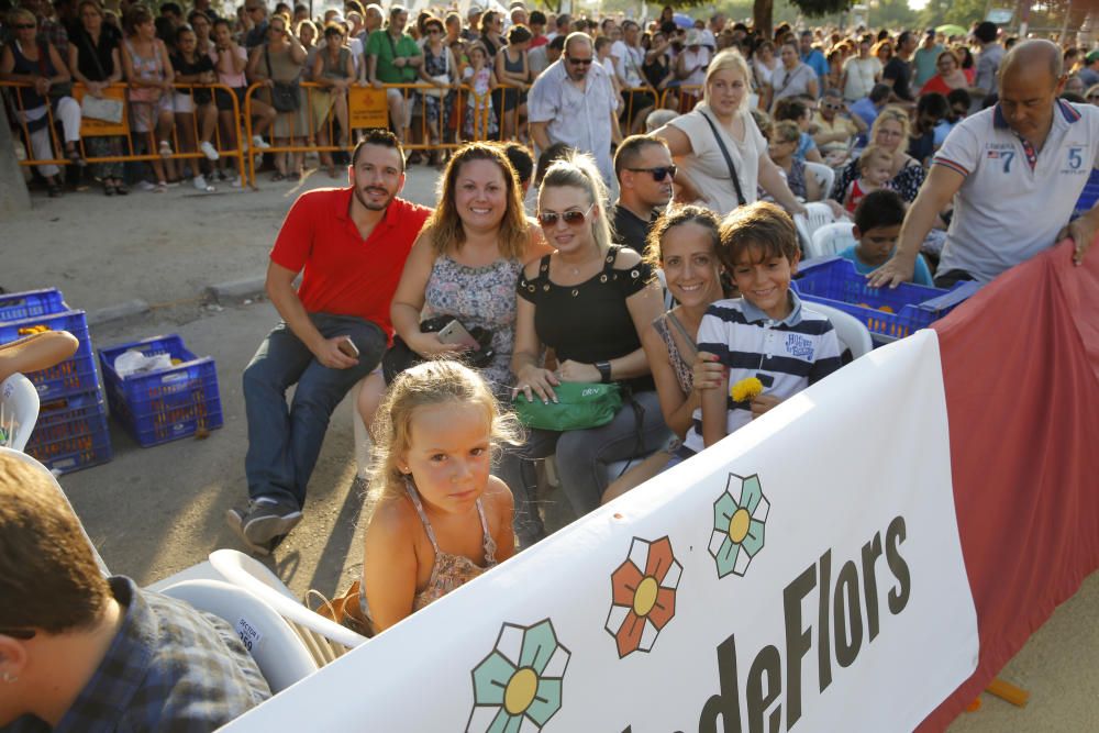 Búscate en los palcos de la Batalla de Flores 2017