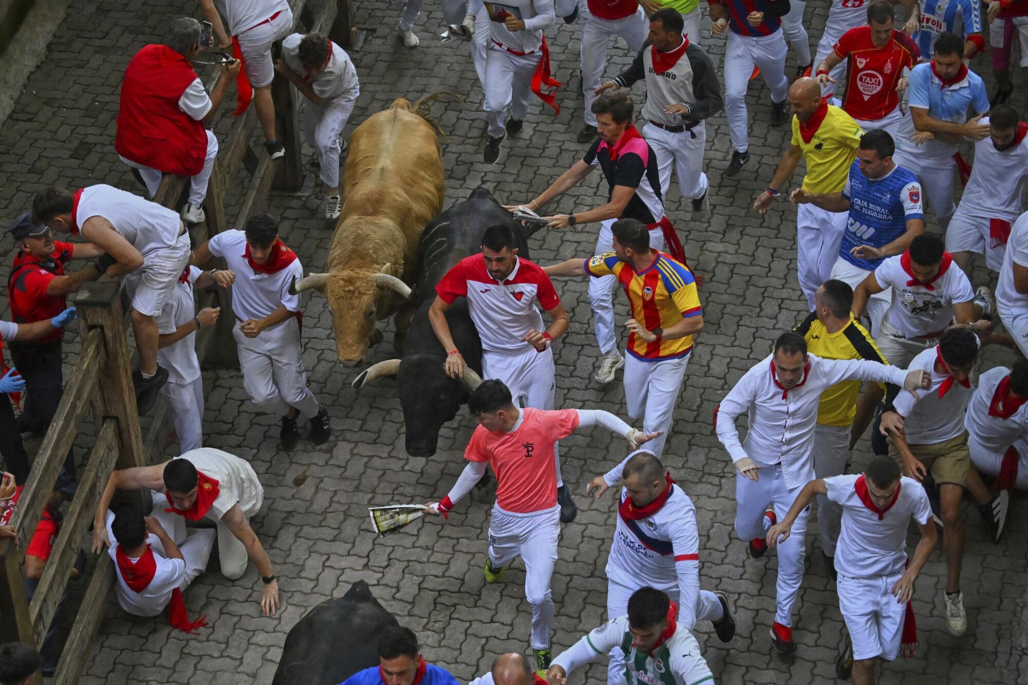 El quinto encierro de los Sanfermines 2025, en imágenes.