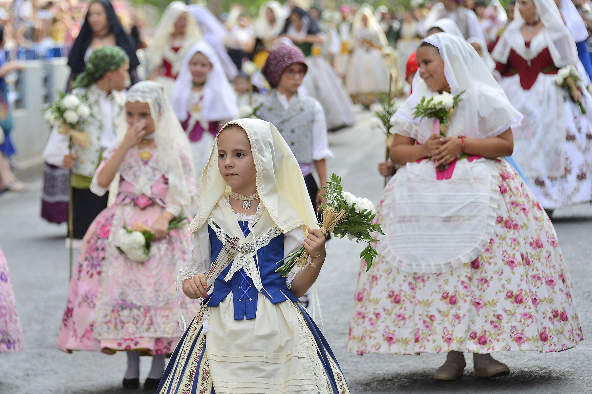 ofrenda de flores a la Virgen del Remedio