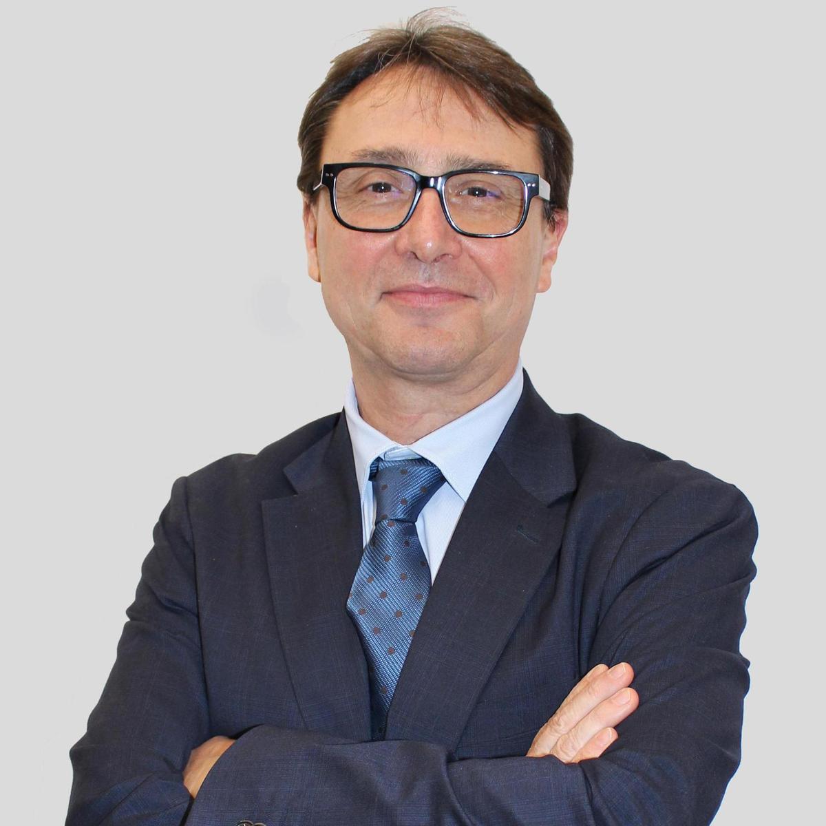 Rafael Pérez resalta que la óptica comunitaria es esencial en nuestro entorno.
