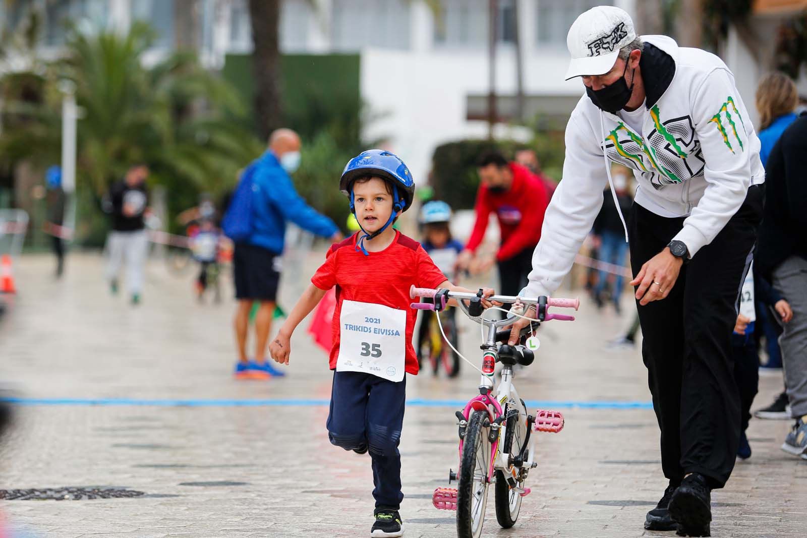 El Trikids bate récords con 130 participantes en la primera prueba