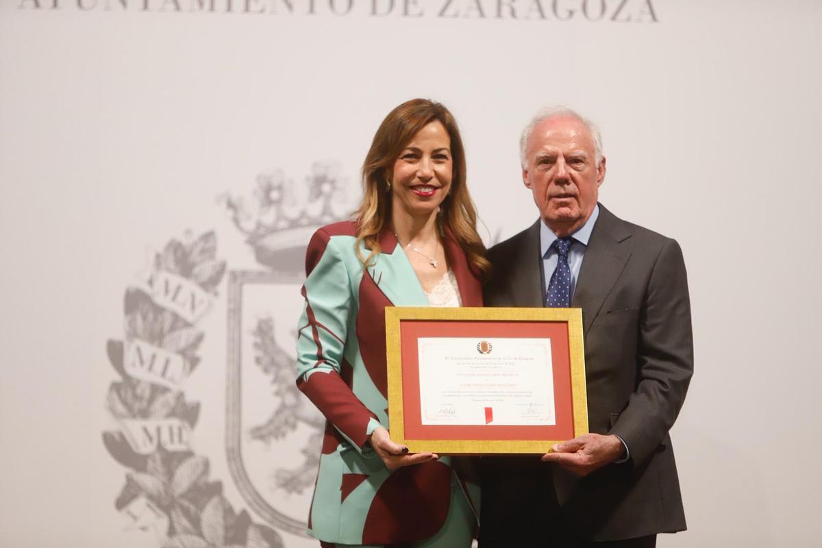 En imágenes I Entrega del título 'Zaragozano y Zaragozana Ejemplar' a nueve vecinos de la ciudad