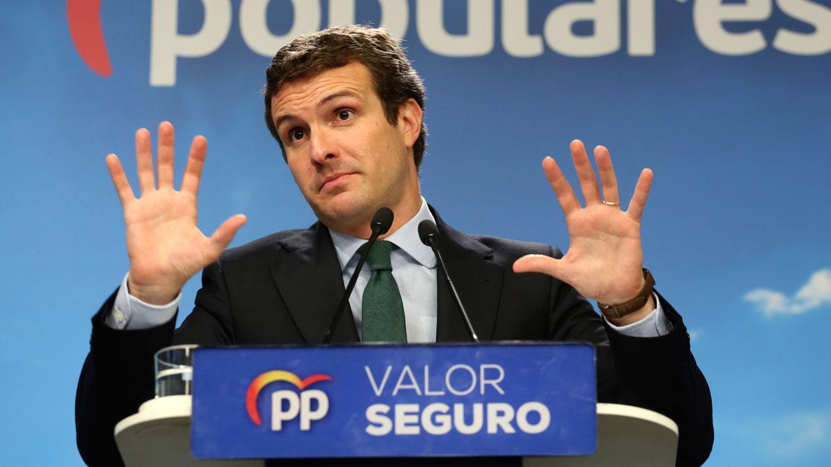 Casado admite el error de centrar sus ataques en Sánchez y no responder a Cs y Vox