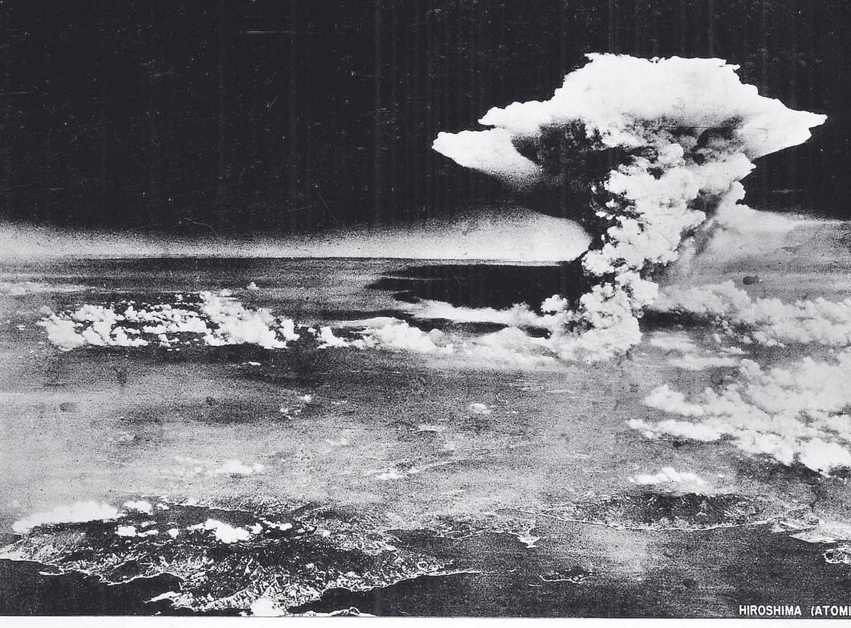 La explosión de la bomba atómica tras ser lanzada sobre Hiroshima, el 6 de agosto de 1945.