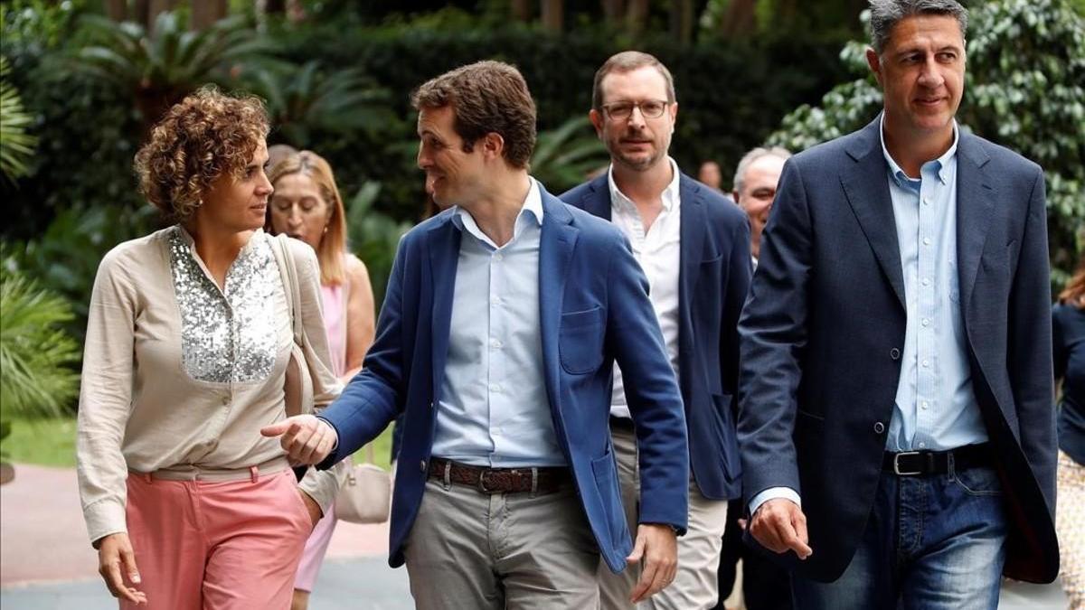 Casado pide evitar el &quot;enfrentamiento directo&quot; en Cataluña