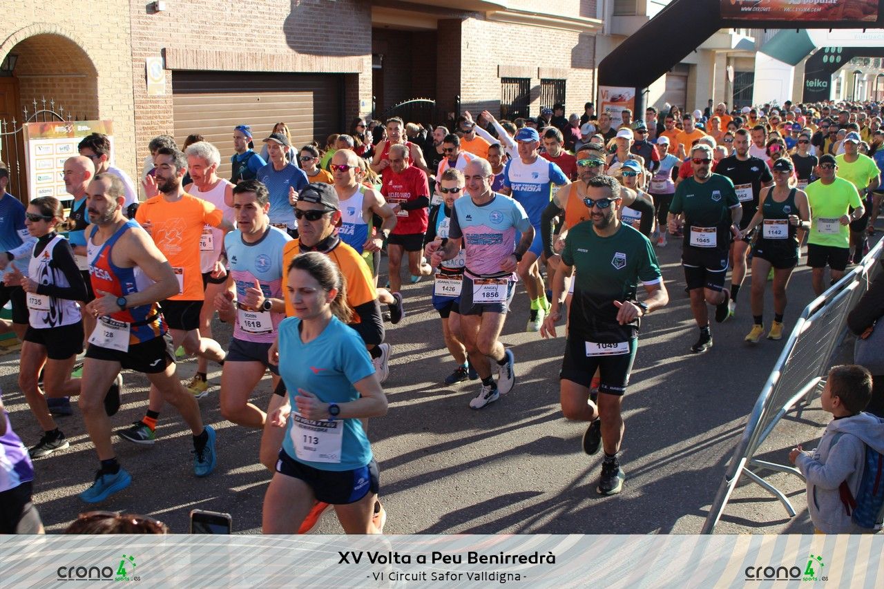 Búscate en la XV Volta a Peu a Benirredrà