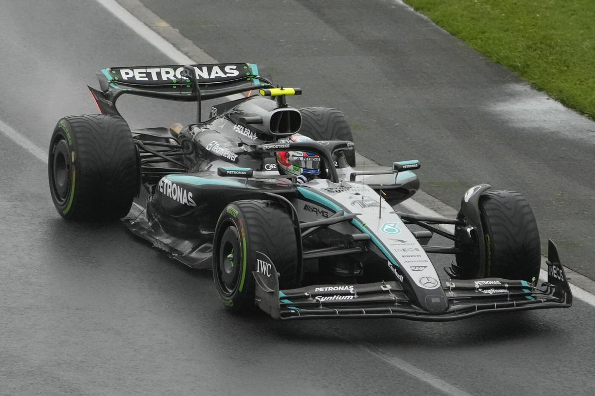 Mercedes driver Kimi Antonelli of Italy steers his car during the Australian Formula One Grand Prix at Albert Park, in Melbourne, Australia, Sunday, March 16, 2025. (AP Photo/Asanka Brendon Ratnayake)