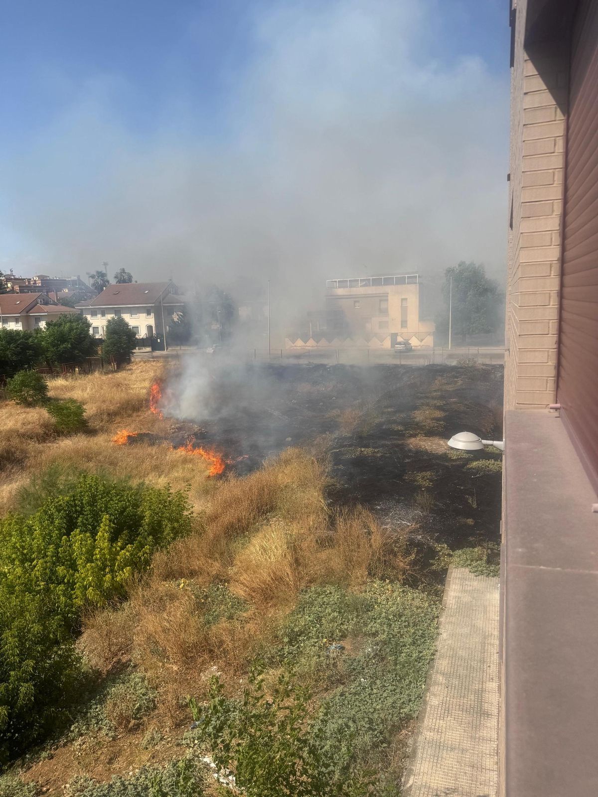 Imagen del incendio que se ha producido esta tarde en Los Bodegones.