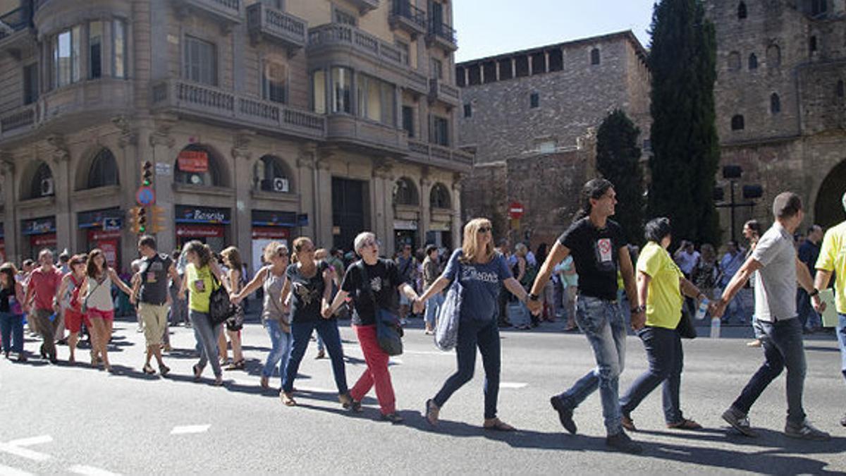 Manifestación de funcionarios de Justicia en la Via Laietana frente a Governació, en el 2013.