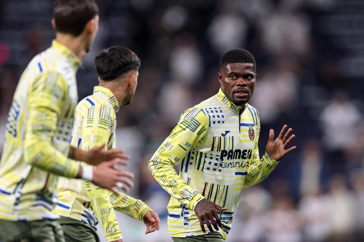 Thomas Partey, en el calentamiento del Tottenham-Villarreal.