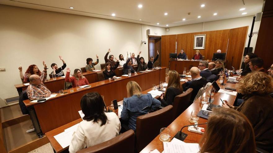 El PSOE se queda solo ante el Pleno en la búsqueda de una solución negociada a la crisis del agua