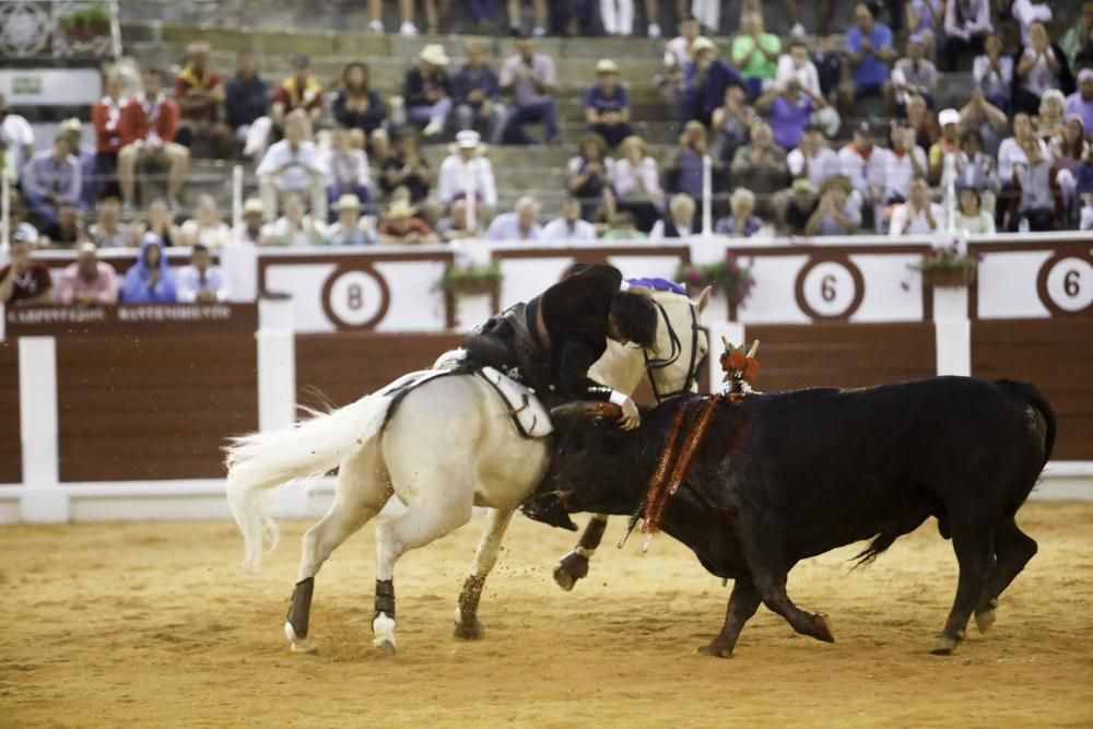 Corrida de rejones en la Feria Taurina de Begoña de 2018.