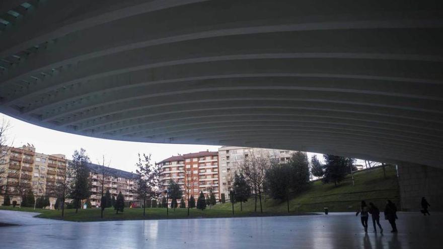 Exterior del centro comercial Calatrava.