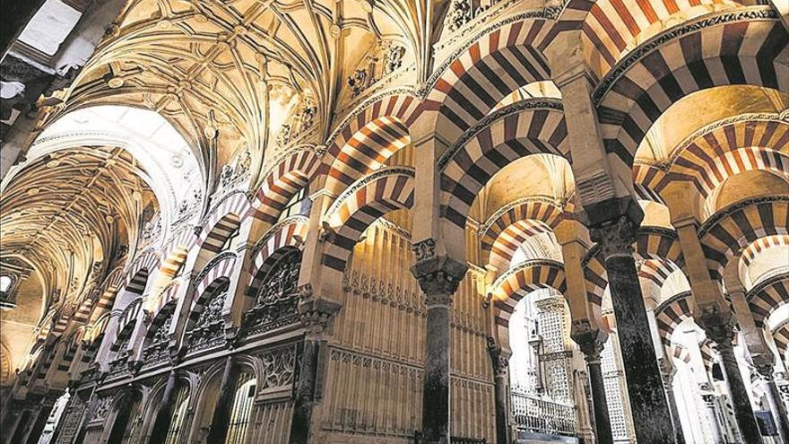 El Gobierno reclamará los bienes públicos registrados por la Iglesia