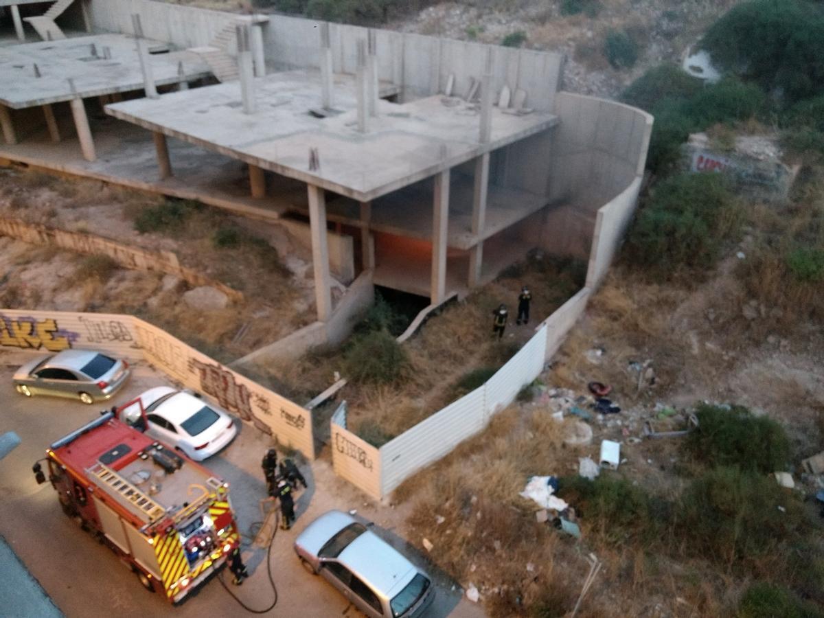 Incendio que se produjo el año pasado en el edificio.