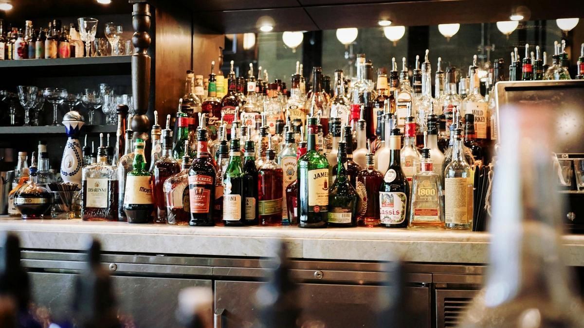 El consumo de alcohol aumenta el riesgo de sufrir numerosas enfermedades.