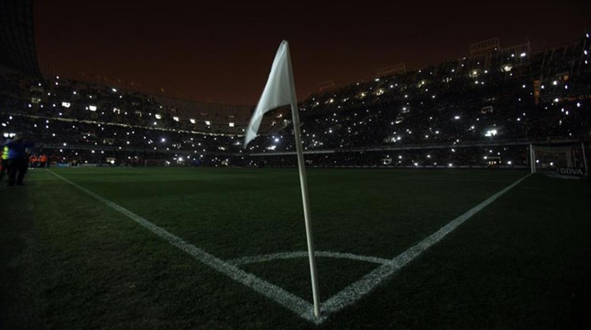 Apagada al camp de Mestalla durant el partit contra l’Athelic de Bilbao. Apagada al camp de Mestalla durant el partit contra l’Athelic de Bilbao.