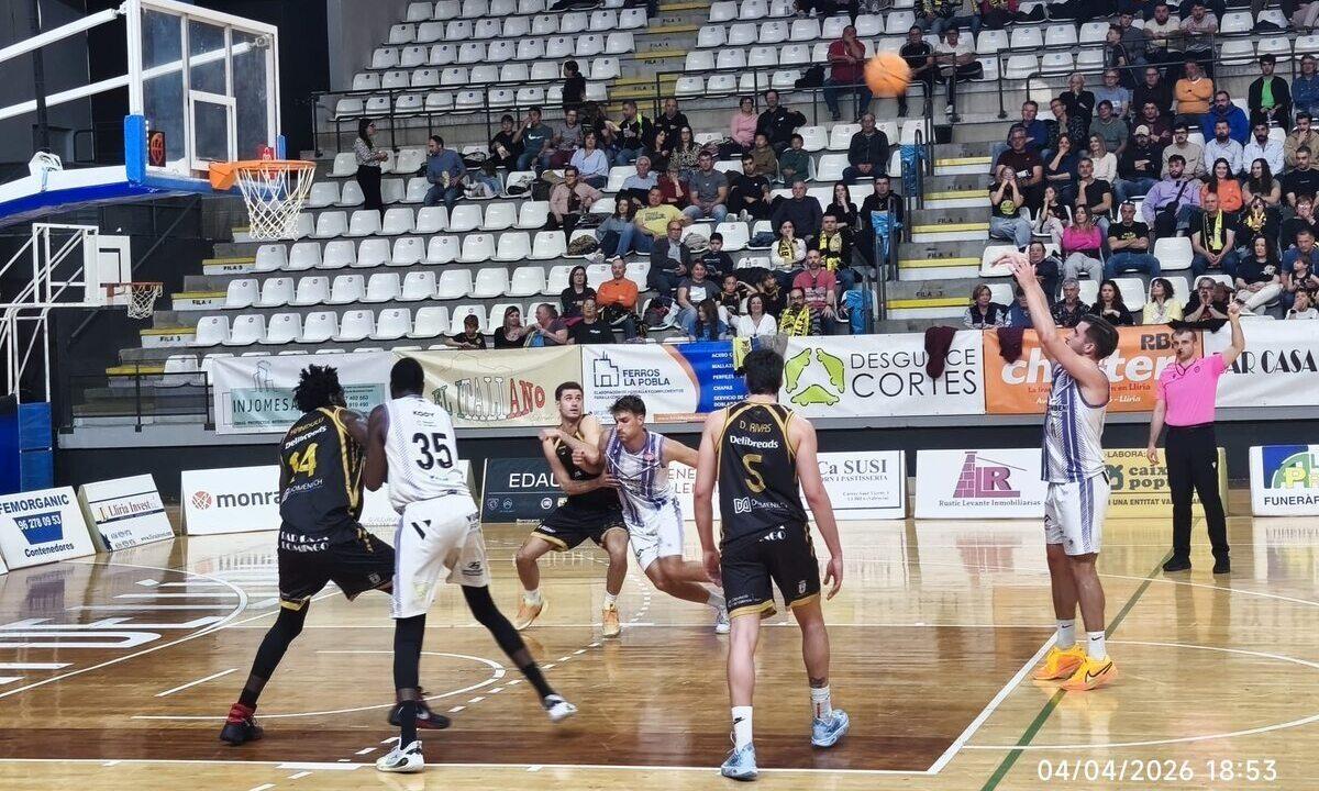 Un lance del derbi Llíria vs Proinbeni UpB Gandia del pasado sábado