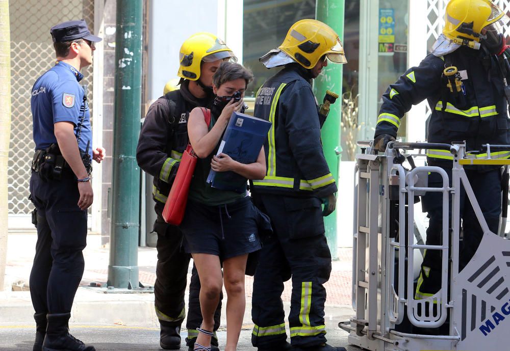 El fuego calcina un edificio de Héroe de Sostoa