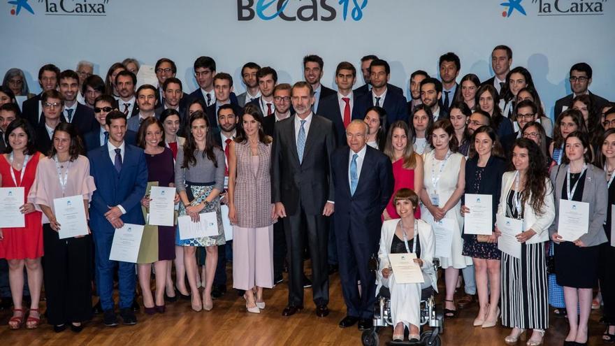 La Fundació &quot;la Caixa&quot; ha becat la formació de més de 5.000 estudiants