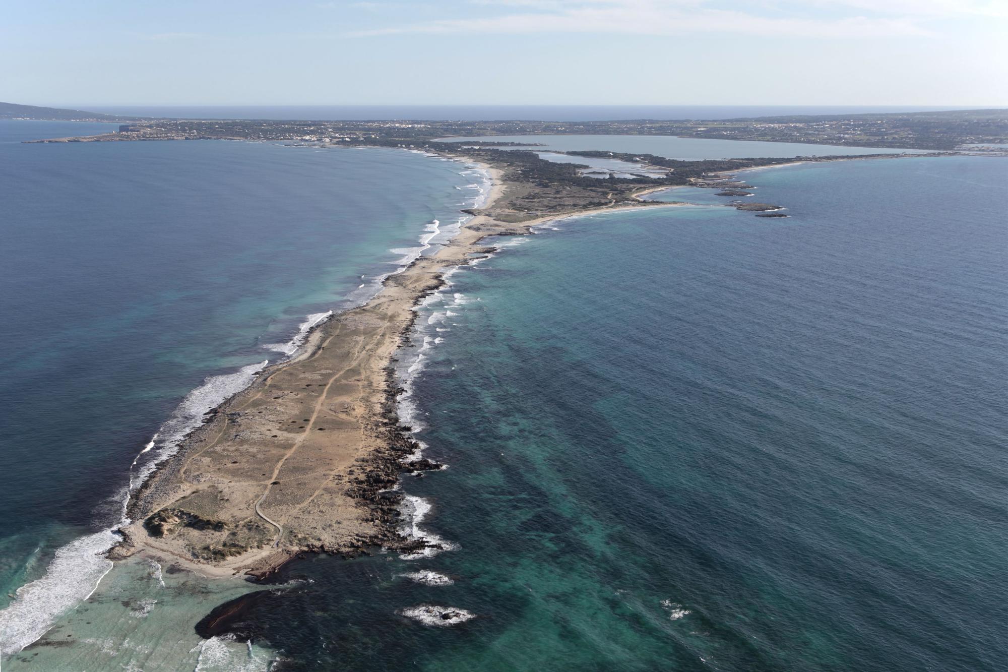 Punta des Trucadors en la zona de la playa de ses Illetes en Formentera.