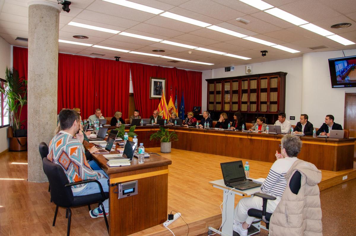 Pleno en el Ayuntamiento de Santa Pola