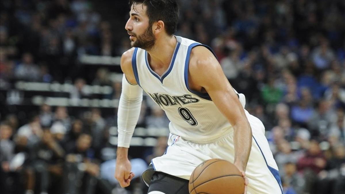 Ricky Rubio podría salir de Minnesota para jugar con LeBron James en Cleveland.