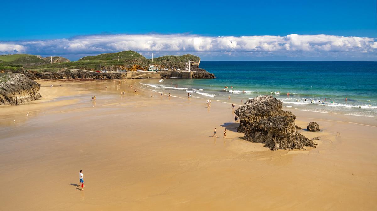 Playa Urbana de Celorio, Llanes
