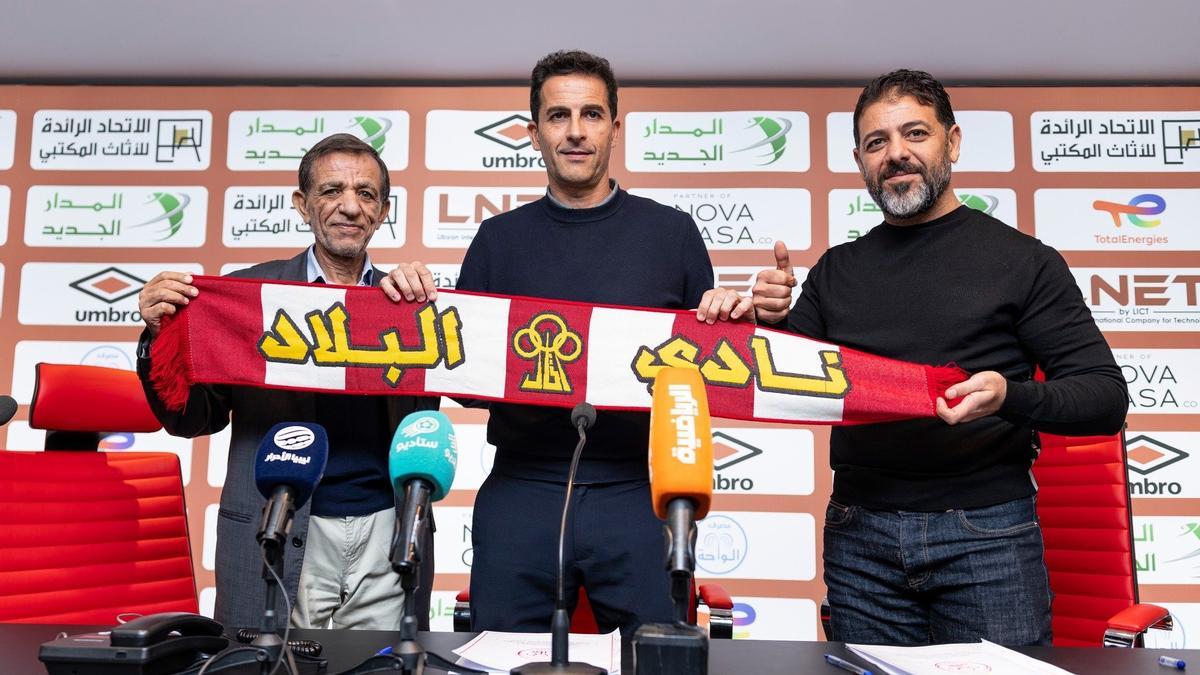 Jorge López, presentado con su nuevo club de Libia.