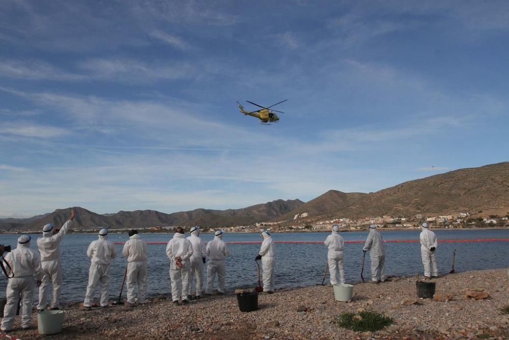 Simulacro de vertido en La Azohía, Cartagena