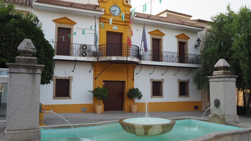 La reparación de Ventanas de Doña Aldonza en Santaella se ralentiza