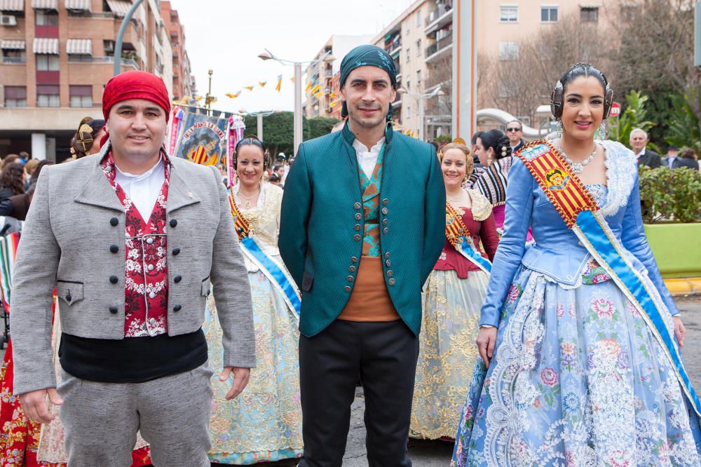 Las fallas de Mislata rinden homenaje a Nuestra Señora de los Ángeles