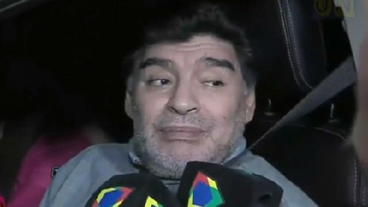 Maradona, ebrio y al volante