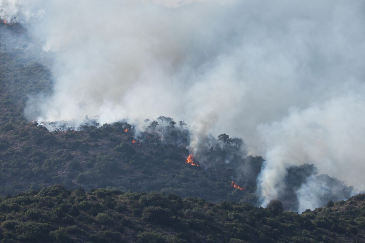 L’incendi d’Artesa de Segre s’encamina cap al sisè dia sense poder ser estabilitzat encara