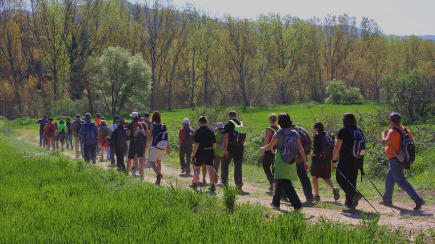 Excursionistes en una sortida  per l&#039;Anella Verda