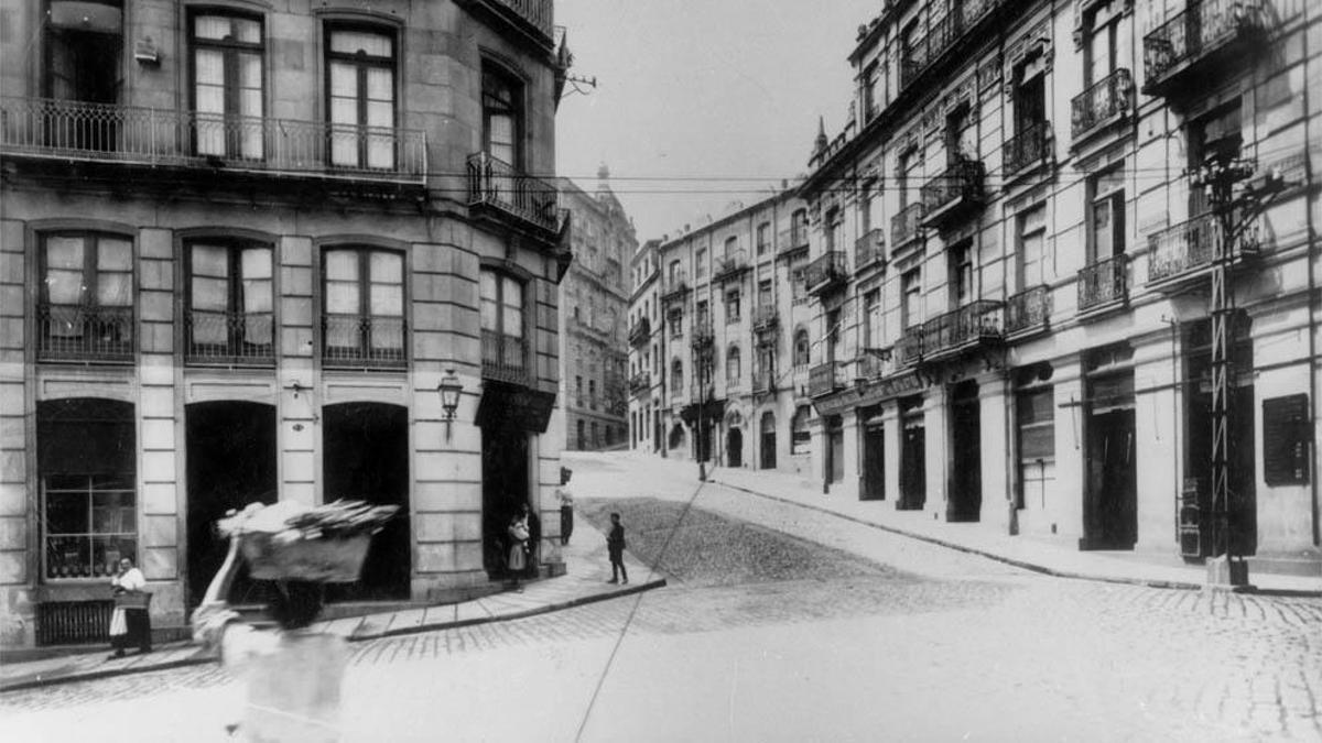 Carral y Laxe, las calles que derribaron la muralla de Vigo