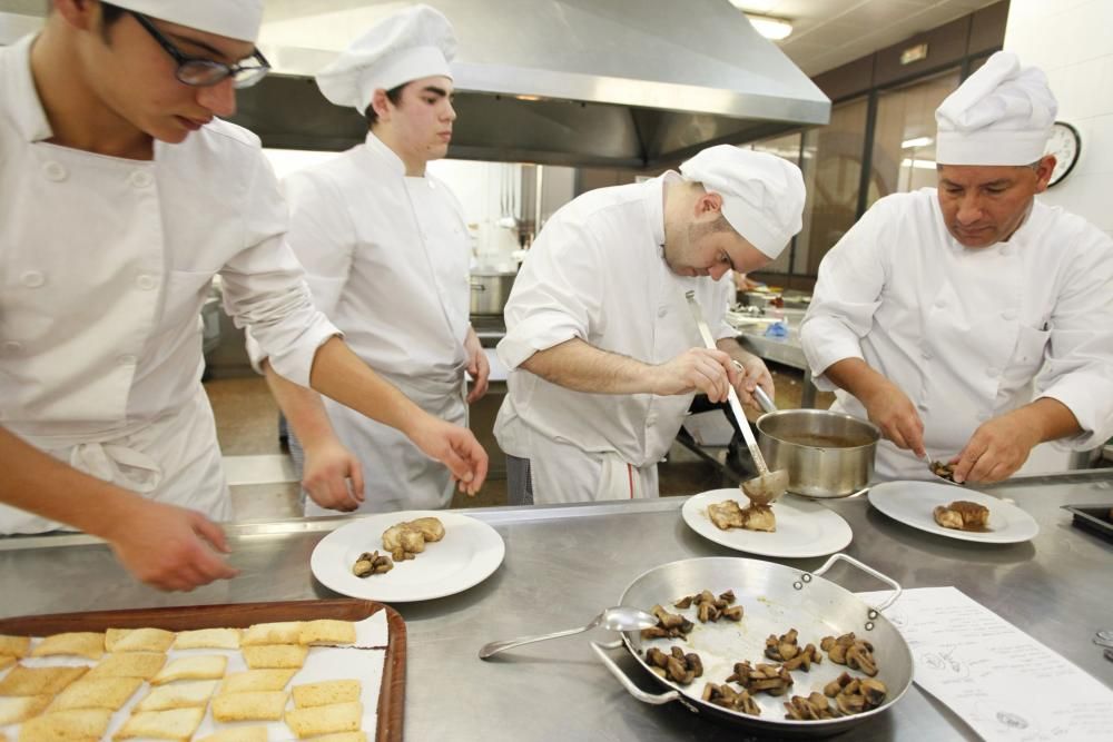 Menús internacionales en la Escuela de Hostelería de Gijón