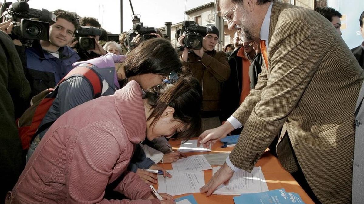 zentauroepp4039165 av02 arevalo  avila  10 02 06   el presidente nacional del p170921164249