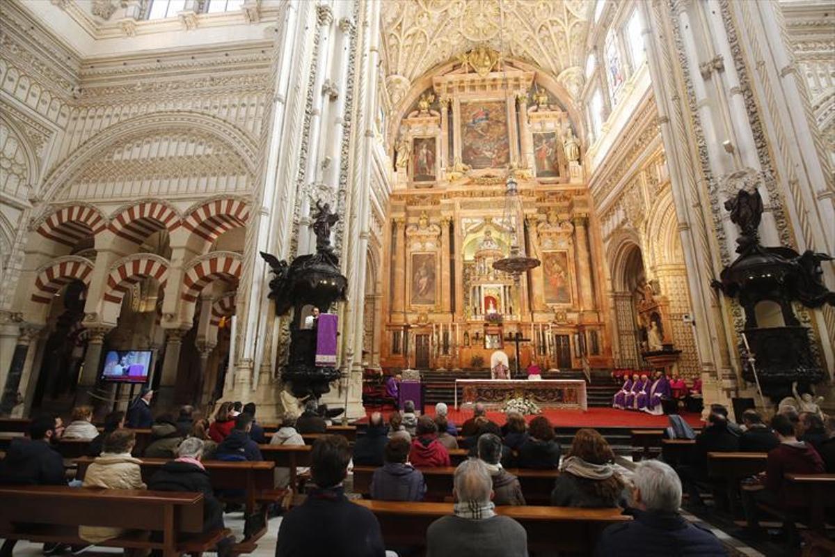 ¿Qué iglesias celebran la Misa del Gallo en Córdoba esta Nochebuena?