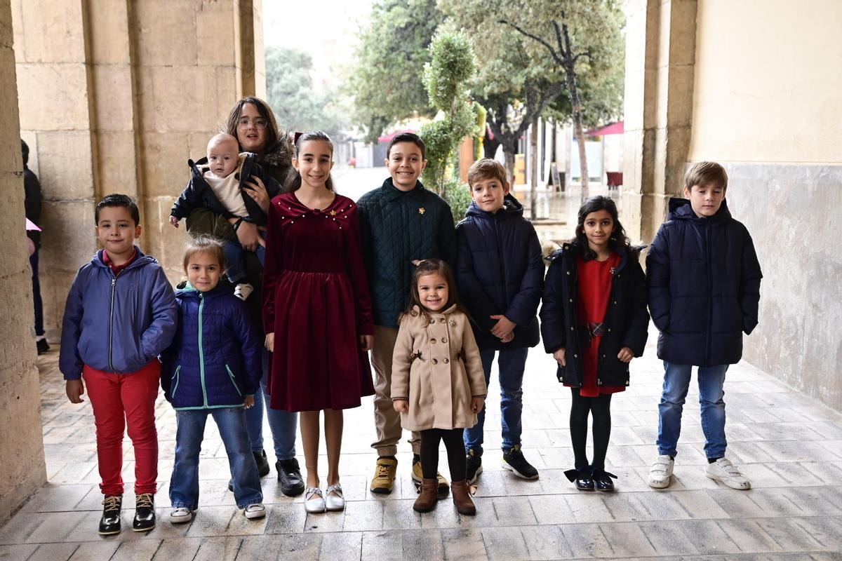Cort infantil de Cor de la Ciutat, amb Belén i Pablo com a ambaixadors.