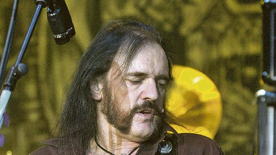 Qué heavy: muere Lemmy Kilmister