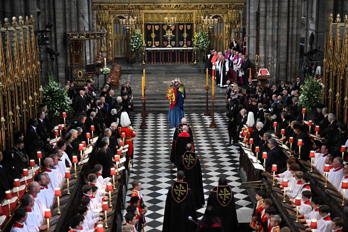 State funeral and burial of Queen Elizabeth