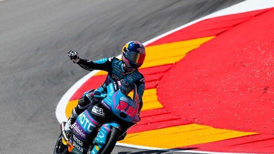 Auch die Verletzung stoppt Máximo Quiles nicht: Sieg wie ein Champion in Aragonien