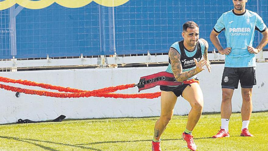 Paco Alcácer, durante un entrenamiento en pretemporada.