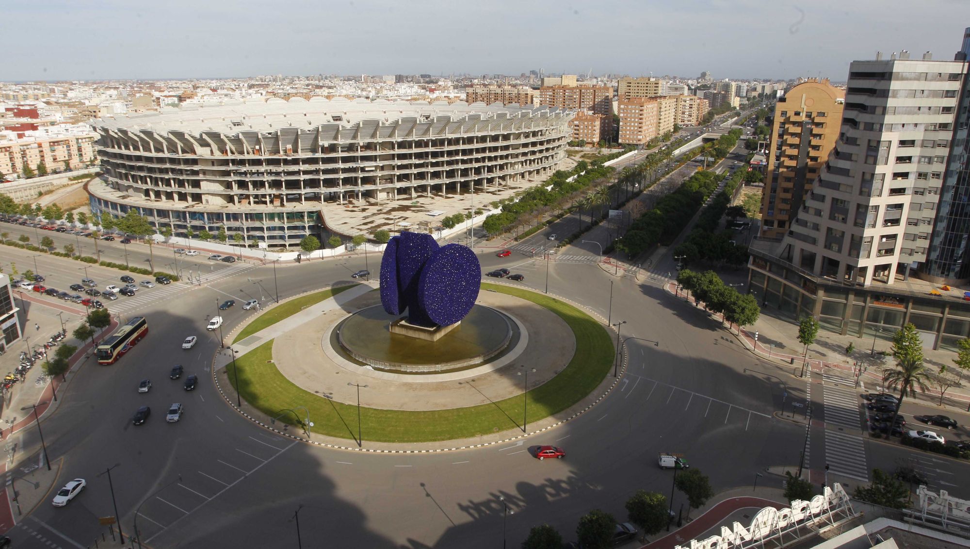 13 años de obras paradas en el nuevo Mestalla