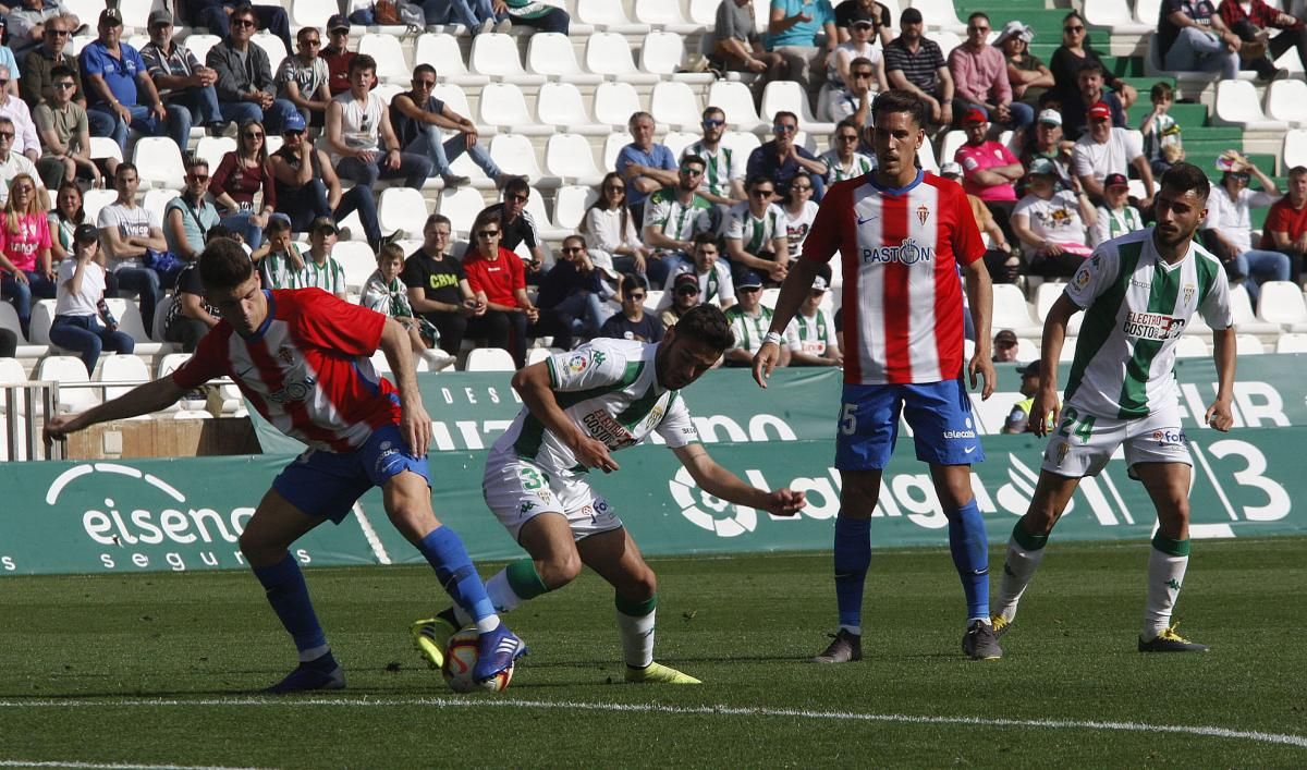 Las imágenes del Córdoba C.F.-Sporting de Gijón