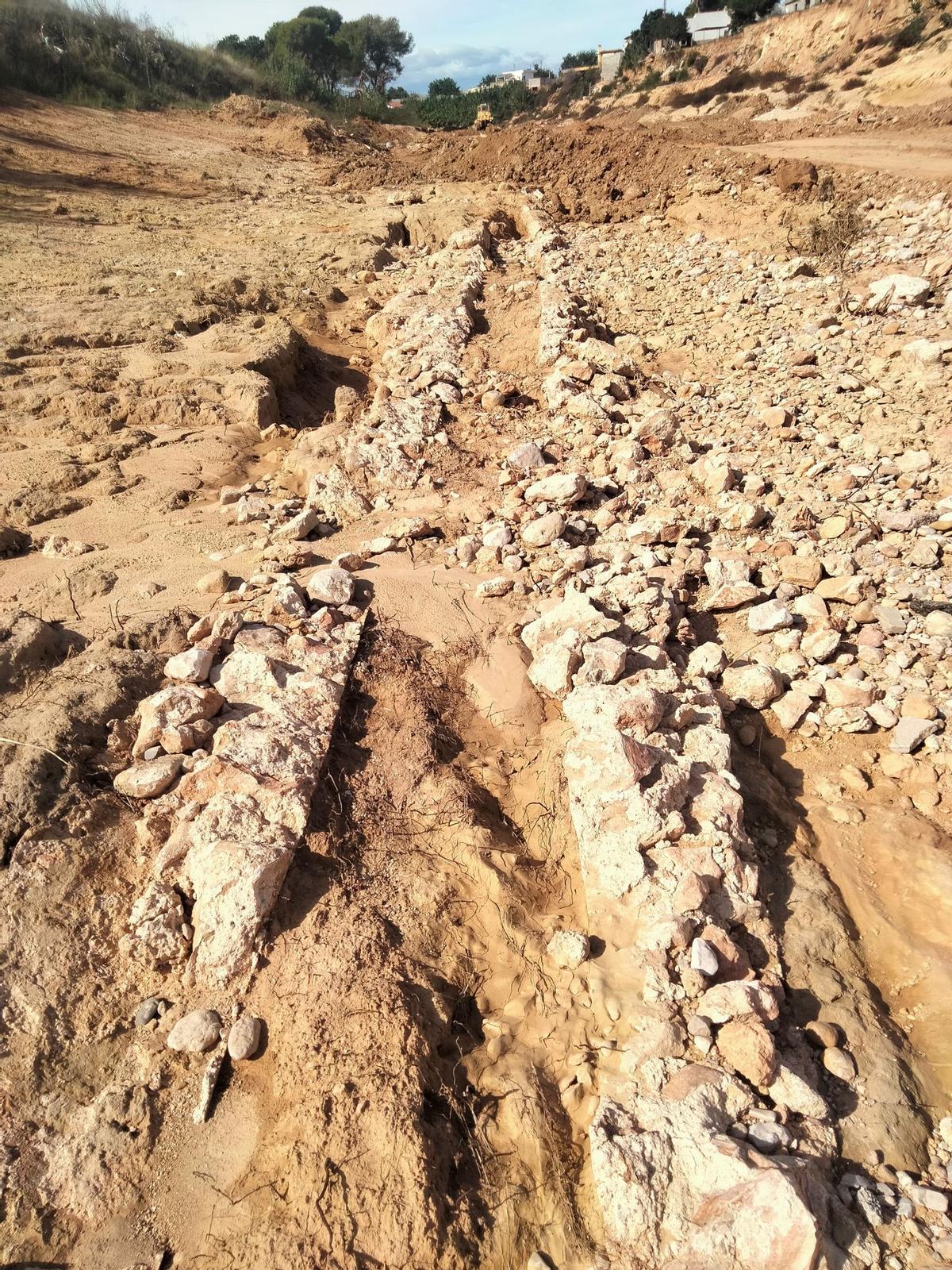 Hallazgode un tramo del Reg Mil·lenari de Torrent.