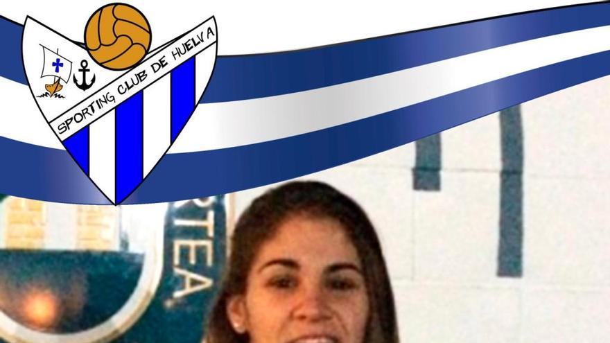 La jugadora Carol González, tras su fichaje por el Sporting de Huelva. / @sportinghuelva