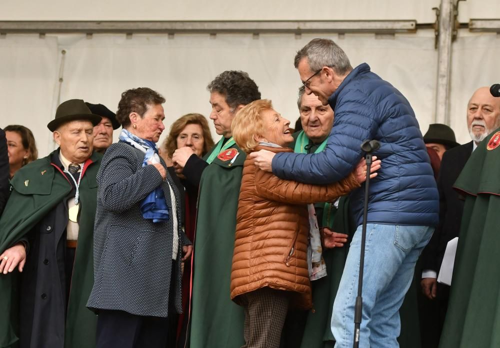 Fiestas gastronómicas en Pontevedra: Mourente se congrega alrededor de una taza de su caldo